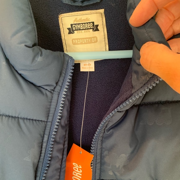 Gymboree boys puffer vest - Picture 3 of 3